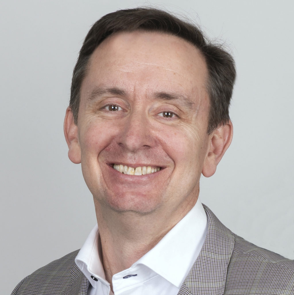 Headshot of Peter Felten