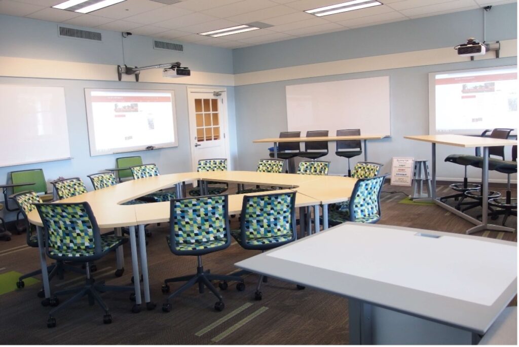 Classroom with multiple types of seating and multiple seating heights