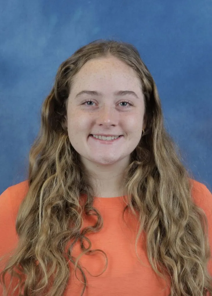 Head shot of Amelia Weaver