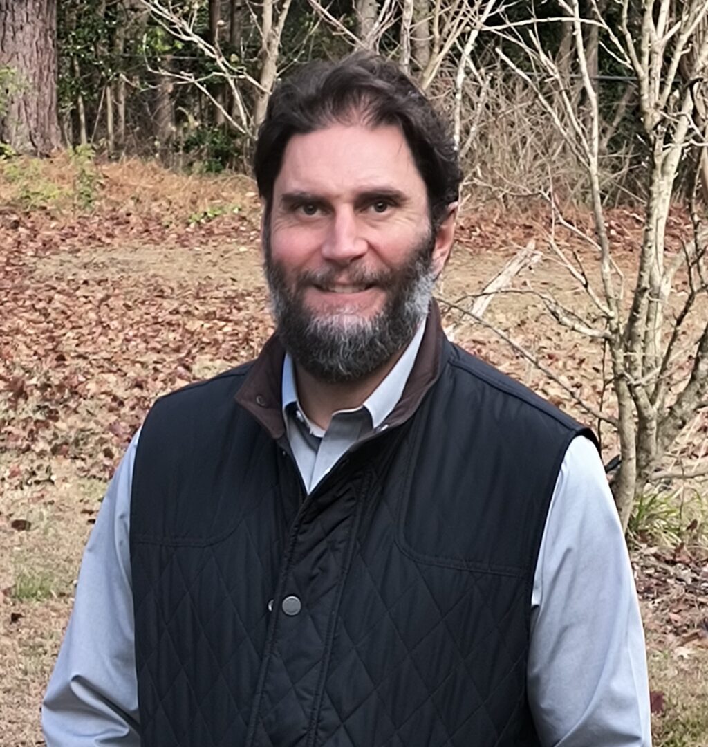 Headshot of Aaron Trocki
